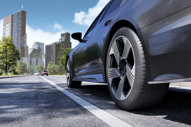 Škoda Elroq: neumáticos Continental EcoContact 7 de 20 pulgadas con medidas diferentes delante y detrás