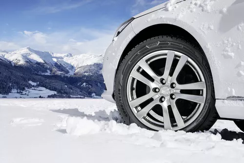 GoodYear UltraGrip Performance+ - 5