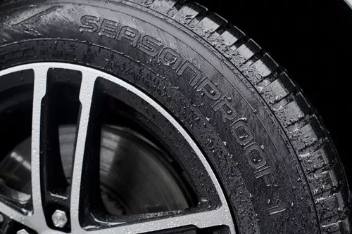 Nokian Seasonproof 1 - 2